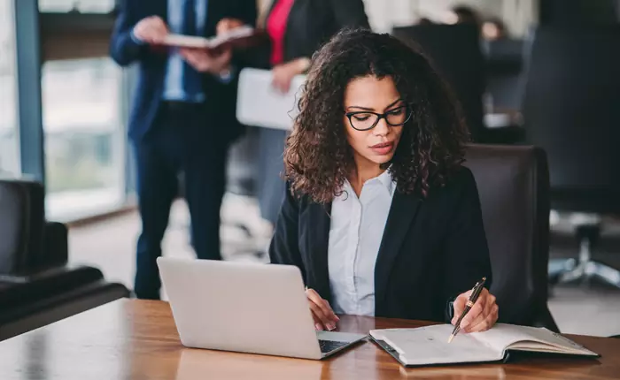 Declarant Assistent